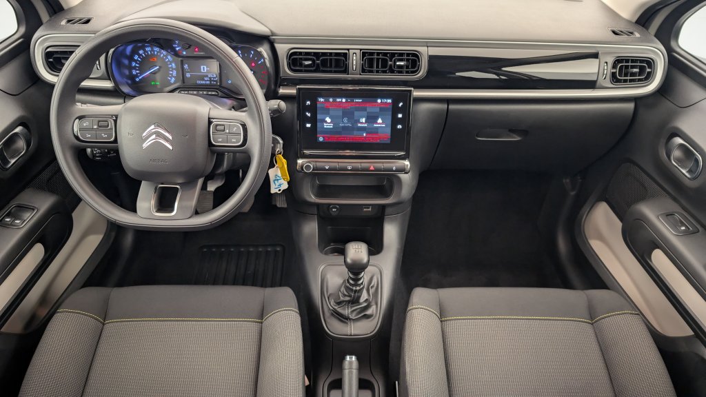 Photo véhicule 1 CITROëN C3 PureTech 110 BVM6 Plus