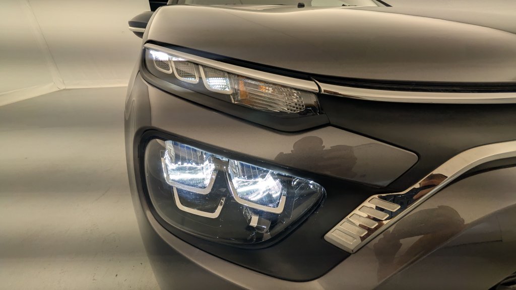 Photo véhicule 1 CITROëN C3 PureTech 110 ch BVM6 Max