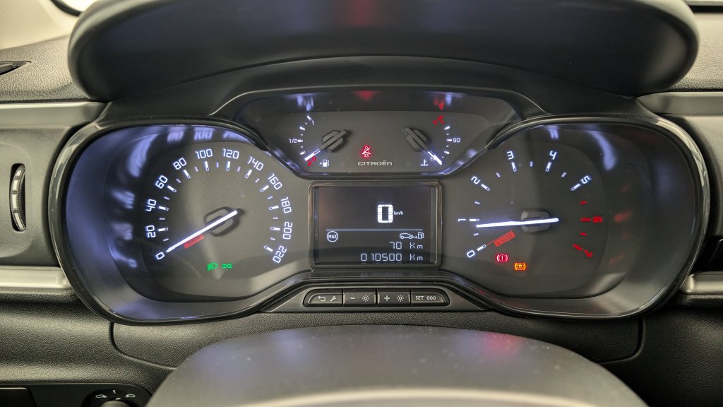 Photo véhicule 1 CITROëN C3 PureTech 110 ch BVM6 Max