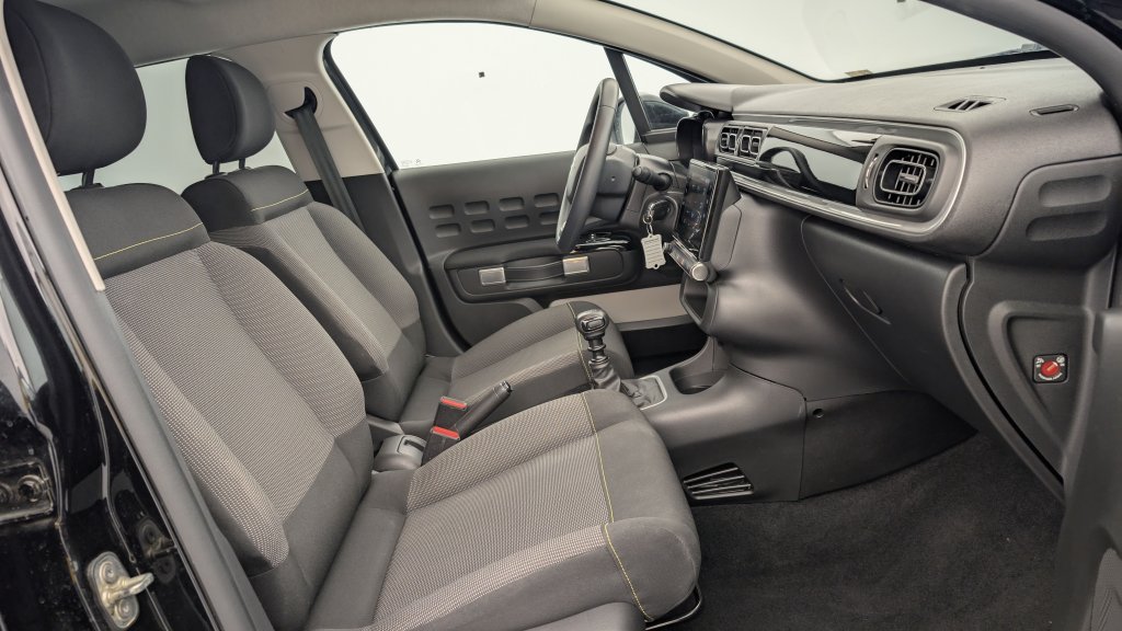 Photo véhicule 1 CITROëN C3 PureTech 110 ch BVM6 Max