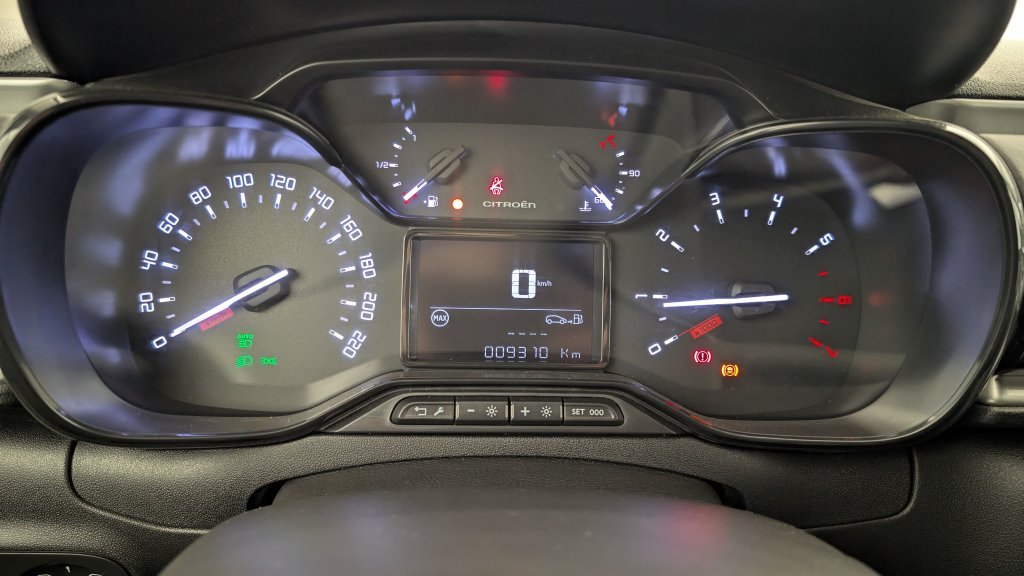Photo véhicule 1 CITROëN C3 PureTech 110 ch BVM6 Max