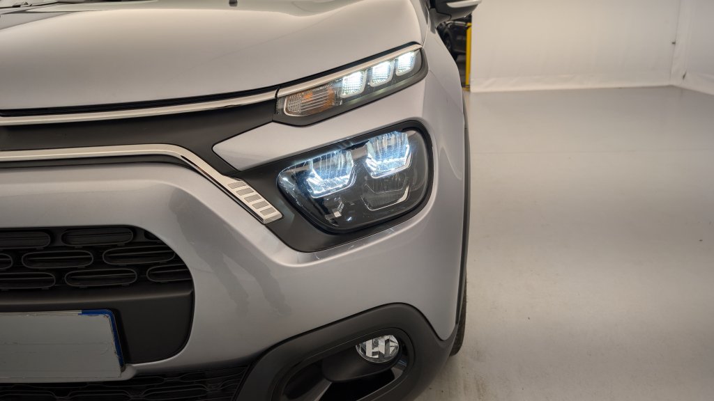 Photo véhicule 1 CITROëN C3 PureTech 110 ch BVM6 Max