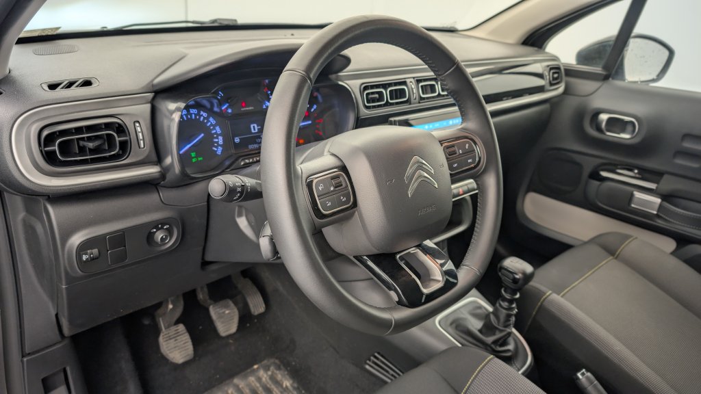 Photo véhicule 1 CITROëN C3 PureTech 110 ch BVM6 Max