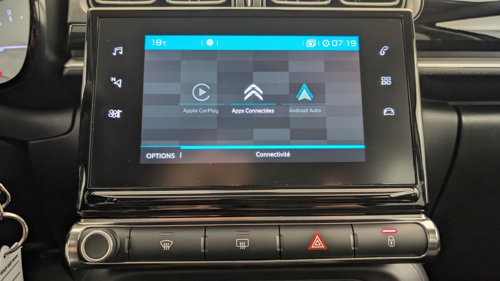 Photo véhicule 1 CITROëN C3 PureTech 110 ch BVM6 Max