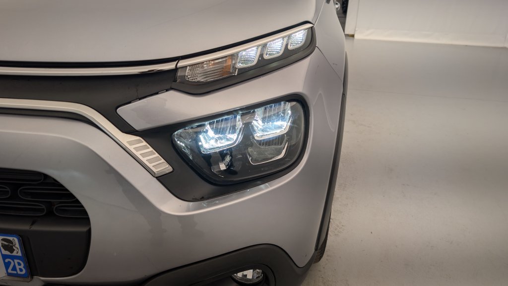 Photo véhicule 1 CITROëN C3 PureTech 110 ch BVM6 Max