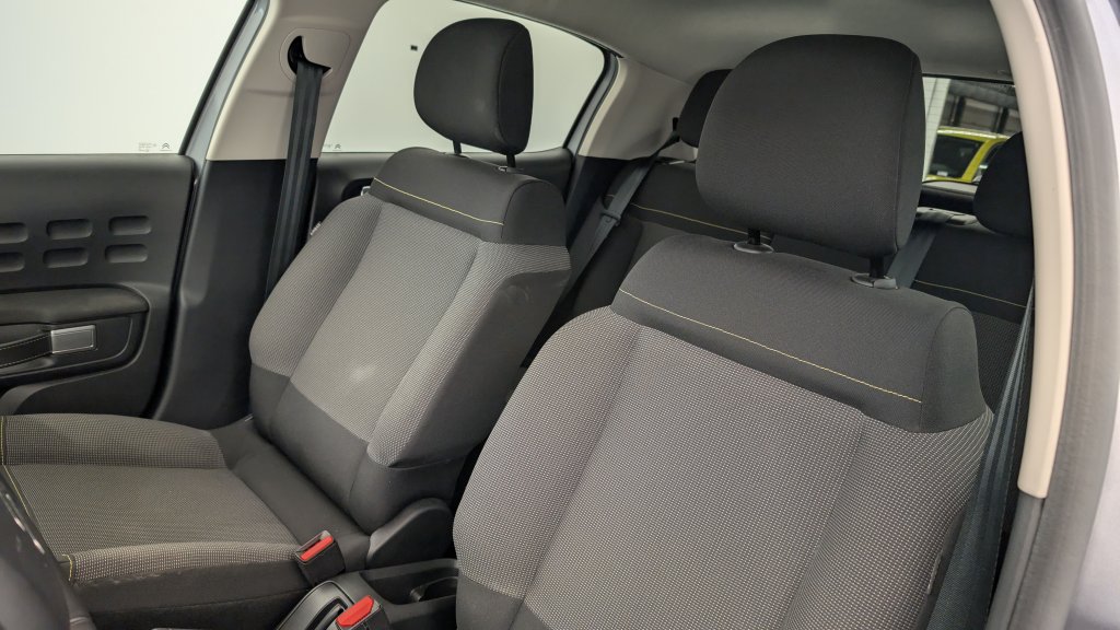 Photo véhicule 1 CITROëN C3 PureTech 110 ch BVM6 Max