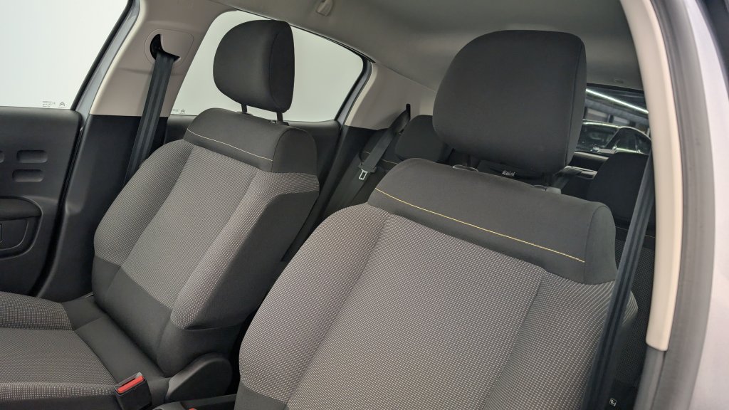 Photo véhicule 1 CITROëN C3 PureTech 110 ch BVM6 Max
