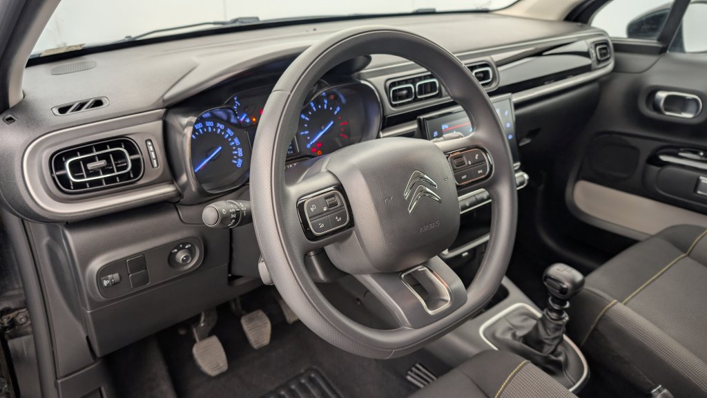 Photo véhicule 1 CITROëN C3 PureTech 110 ch BVM6 Max