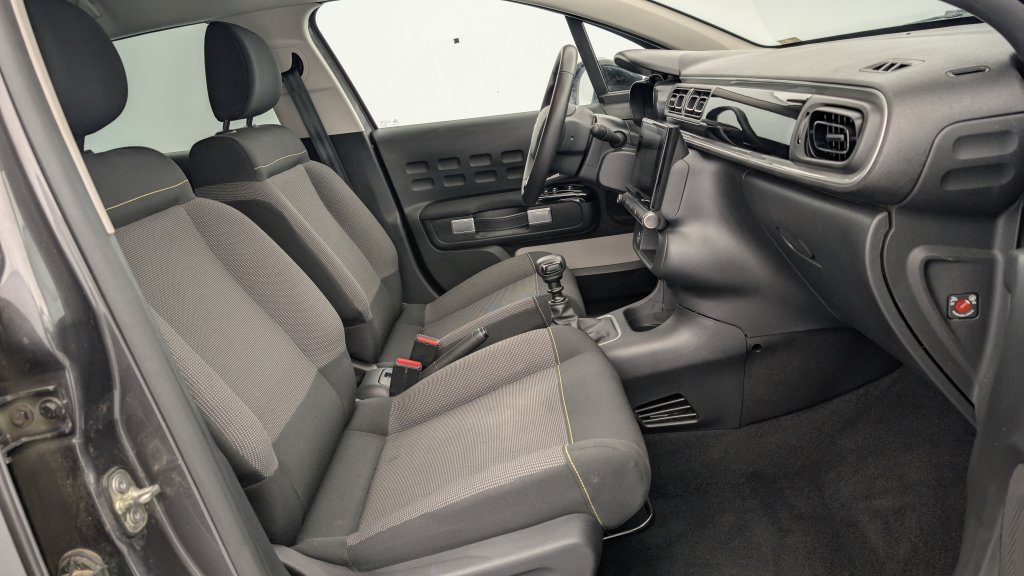 Photo véhicule 1 CITROëN C3 PureTech 110 ch BVM6 Max