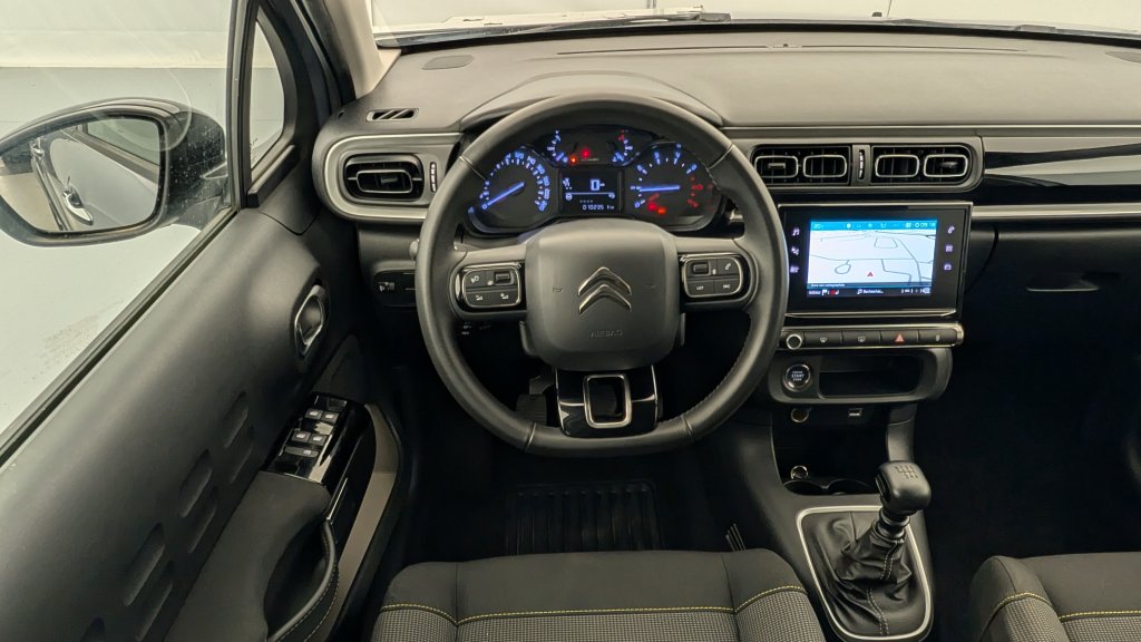 Photo véhicule 1 CITROëN C3 PureTech 110 ch BVM6 Max