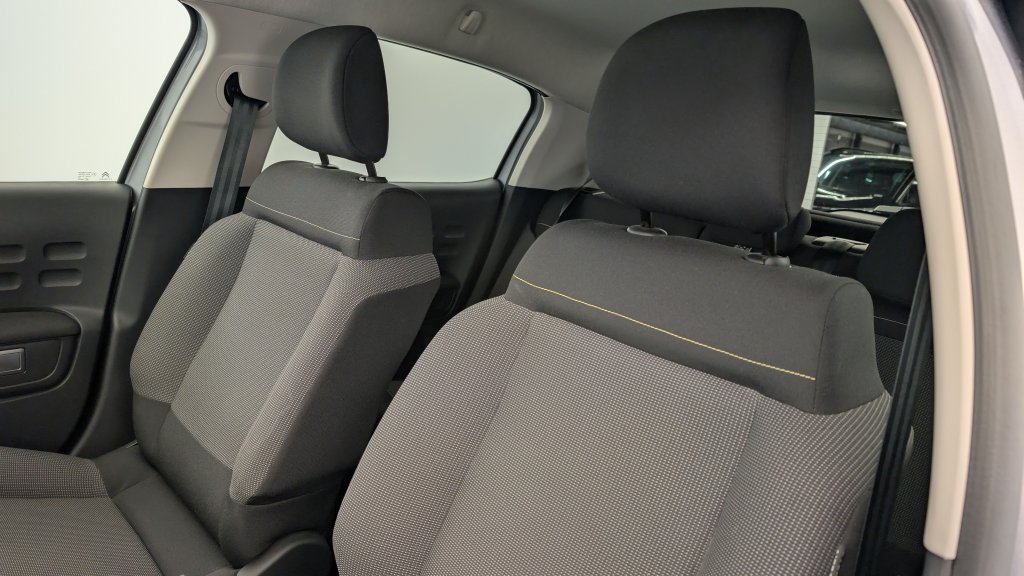 Photo véhicule 1 CITROëN C3 PureTech 110 ch BVM6 Max