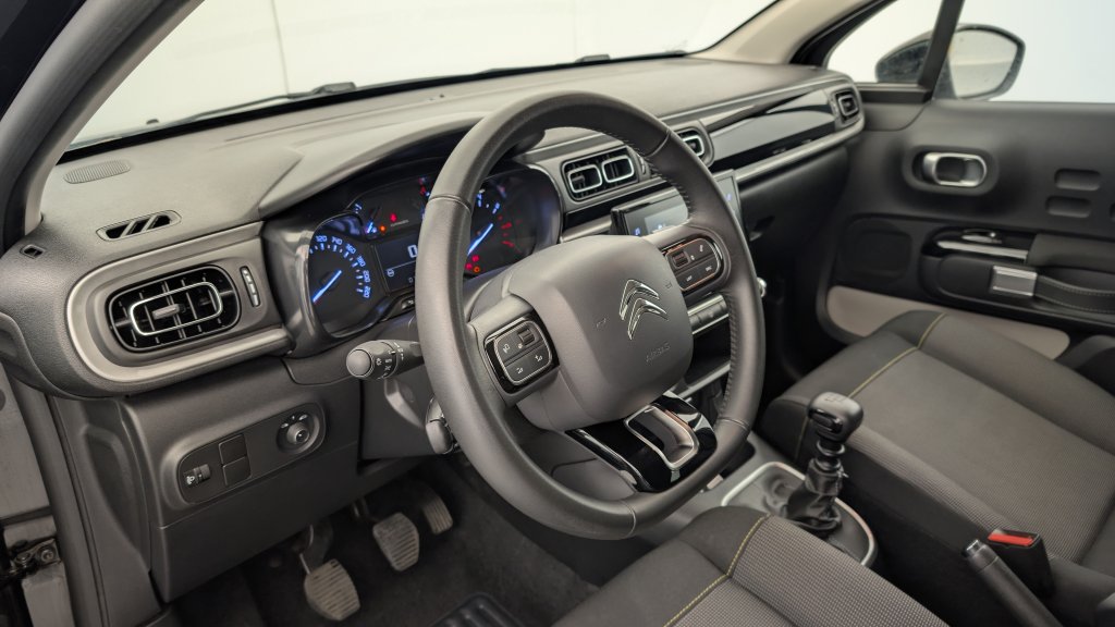 Photo véhicule 1 CITROëN C3 PureTech 110 ch BVM6 Max