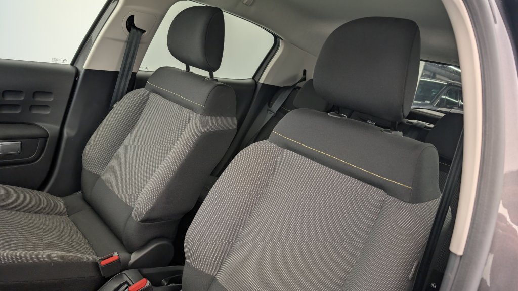 Photo véhicule 1 CITROëN C3 PureTech 110 ch BVM6 Max