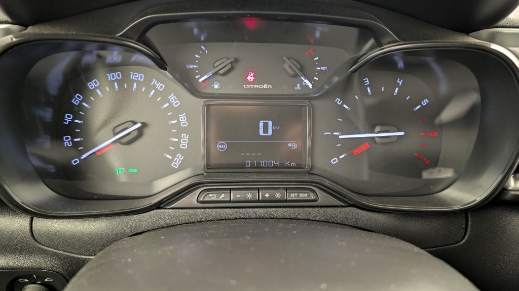Photo véhicule 1 CITROëN C3 PureTech 110 BVM6 Plus