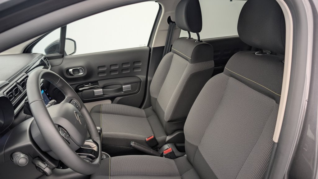 Photo véhicule 1 CITROëN C3 PureTech 110 ch BVM6 Max