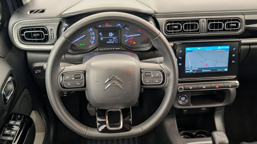 Photo véhicule 1 CITROëN C3 PureTech 110 ch BVM6 Max