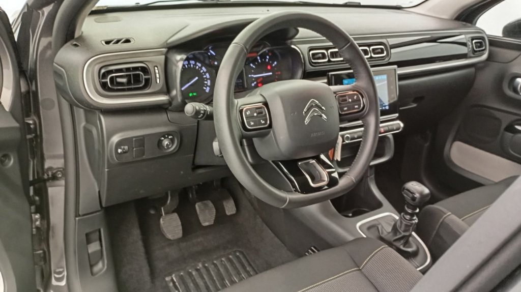 Photo véhicule 1 CITROëN C3 PureTech 110 ch BVM6 Max