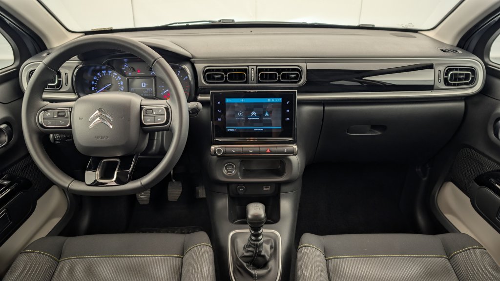 Photo véhicule 1 CITROëN C3 PureTech 110 ch BVM6 Max