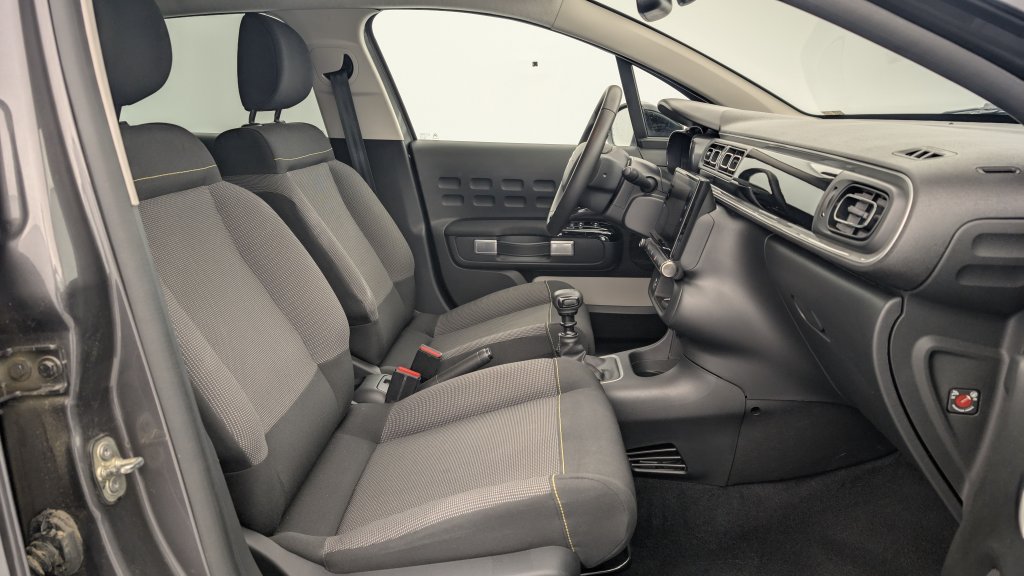 Photo véhicule 1 CITROëN C3 PureTech 110 ch BVM6 Max
