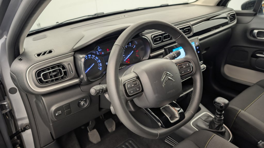 Photo véhicule 1 CITROëN C3 PureTech 110 ch BVM6 Max
