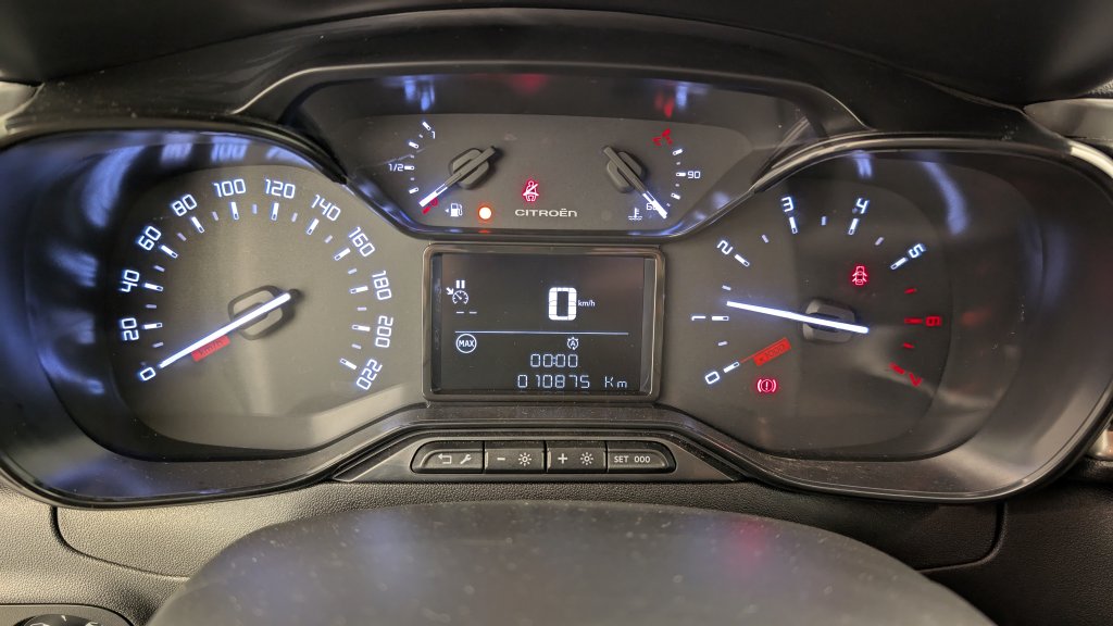 Photo véhicule 1 CITROëN C3 PureTech 110 ch BVM6 Max
