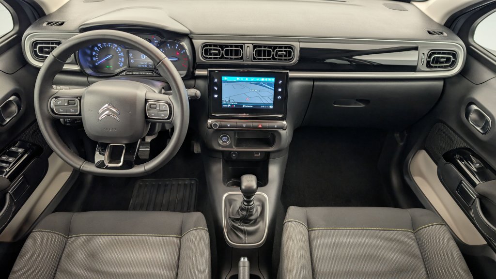 Photo véhicule 1 CITROëN C3 PureTech 110 ch BVM6 Max