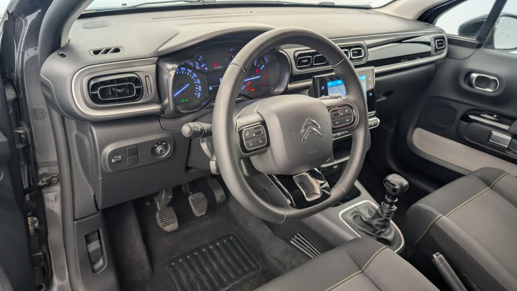 Photo véhicule 1 CITROëN C3 PureTech 110 ch BVM6 Max