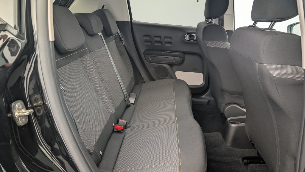 Photo véhicule 1 CITROëN C3 PureTech 110 ch BVM6 Max