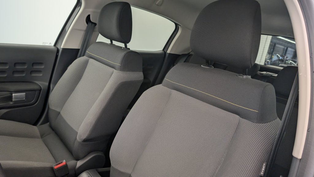 Photo véhicule 1 CITROëN C3 PureTech 110 ch BVM6 Max