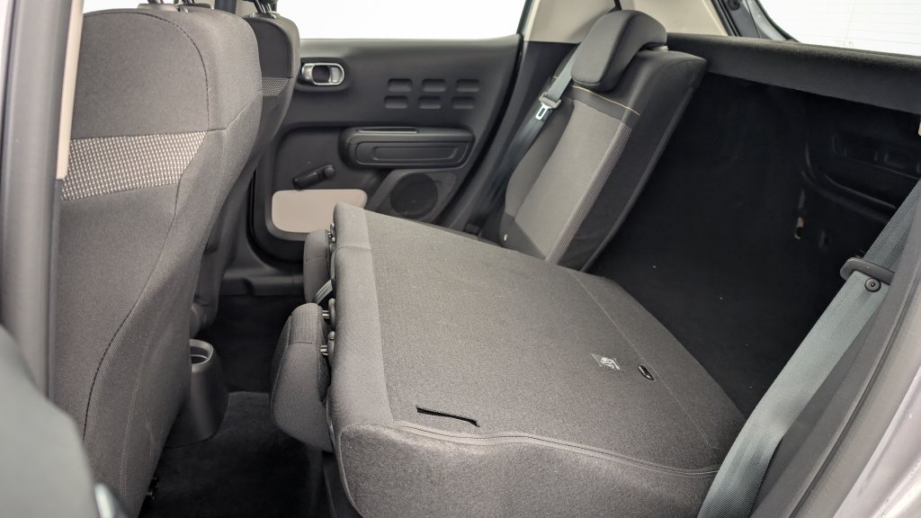 Photo véhicule 1 CITROëN C3 PureTech 83 ch BVM5 Plus