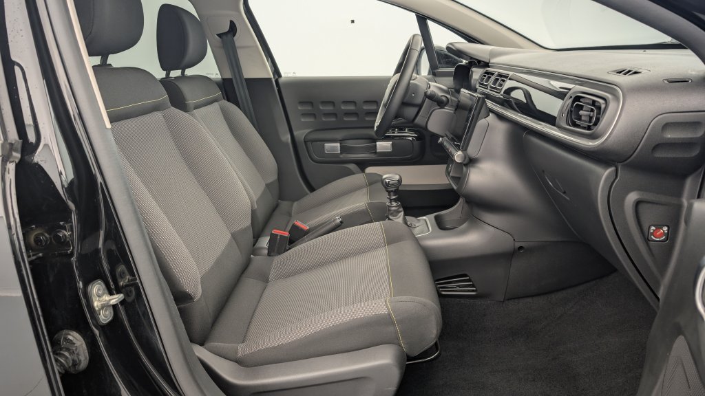 Photo véhicule 1 CITROëN C3 PureTech 110 ch BVM6 Max