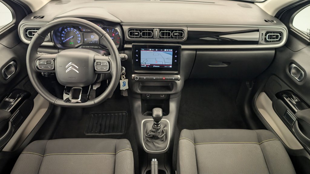 Photo véhicule 1 CITROëN C3 PureTech 110 ch BVM6 Max