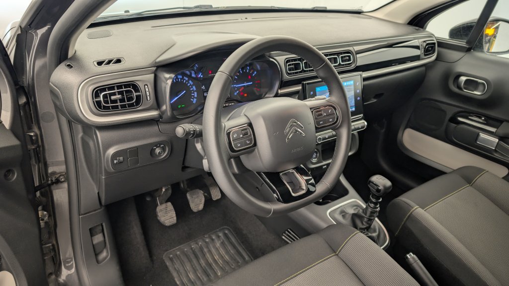 Photo véhicule 1 CITROëN C3 PureTech 110 ch BVM6 Max