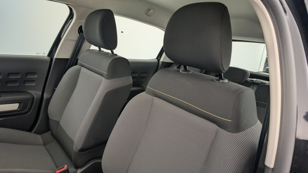 Photo véhicule 1 CITROëN C3 PureTech 110 BVM6 Plus