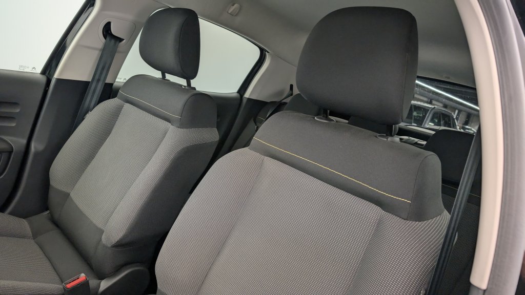Photo véhicule 1 CITROëN C3 PureTech 110 ch BVM6 Max