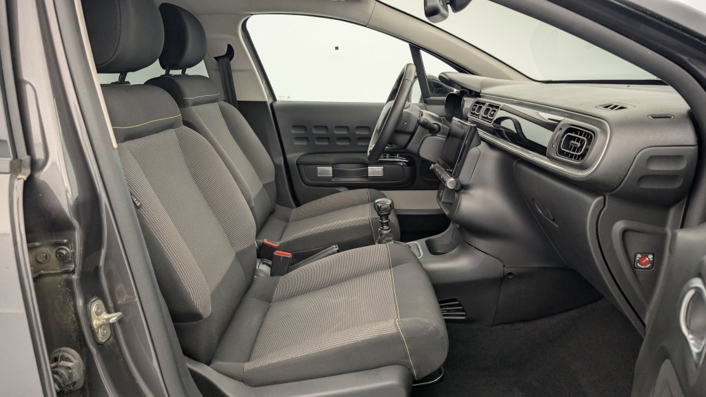 Photo véhicule 1 CITROëN C3 PureTech 110 ch BVM6 Max