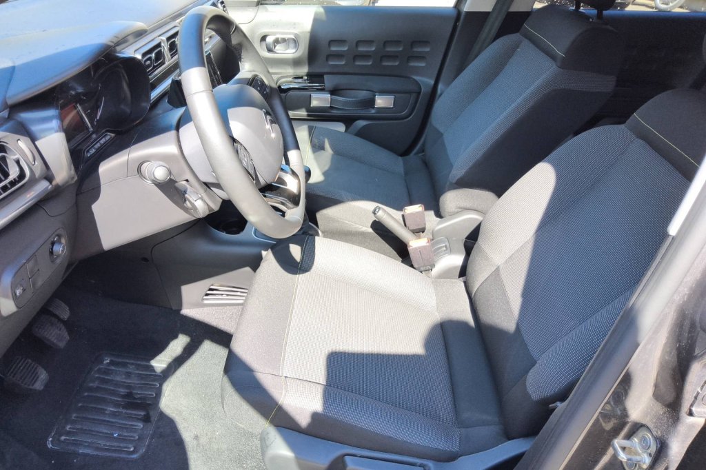 Photo véhicule 1 CITROëN C3 PureTech 110 ch BVM6 Max