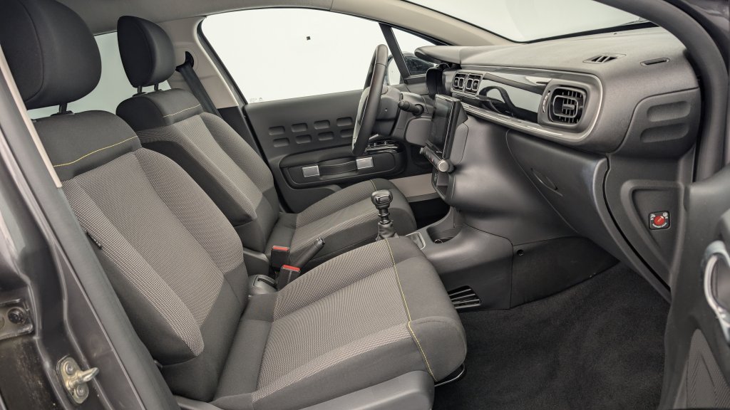 Photo véhicule 1 CITROëN C3 PureTech 110 ch BVM6 Max