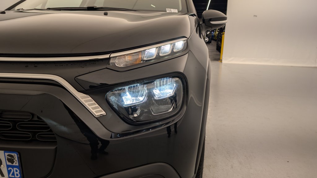 Photo véhicule 1 CITROëN C3 PureTech 110 ch BVM6 Max