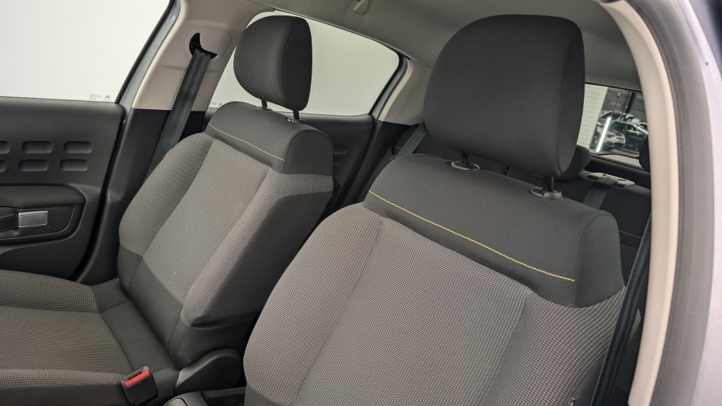 Photo véhicule 1 CITROëN C3 PureTech 110 ch BVM6 Max