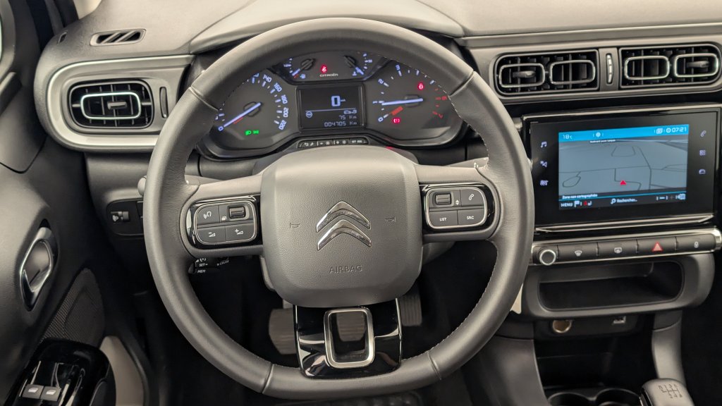 Photo véhicule 1 CITROëN C3 PureTech 110 ch BVM6 Max