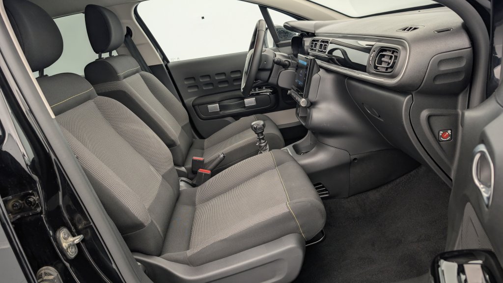 Photo véhicule 1 CITROëN C3 PureTech 110 ch BVM6 Max
