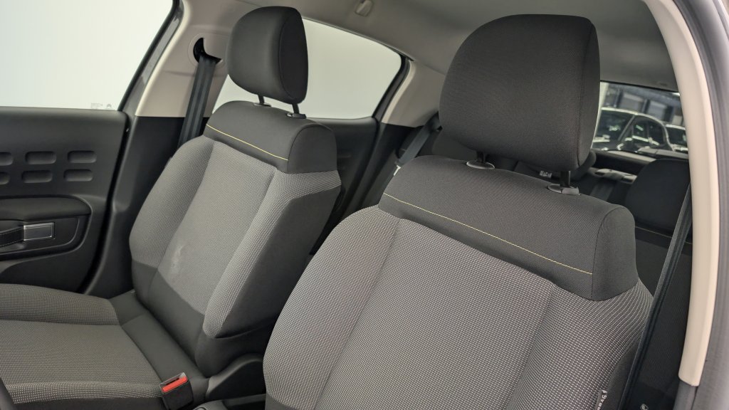 Photo véhicule 1 CITROëN C3 PureTech 110 ch EAT6 Max
