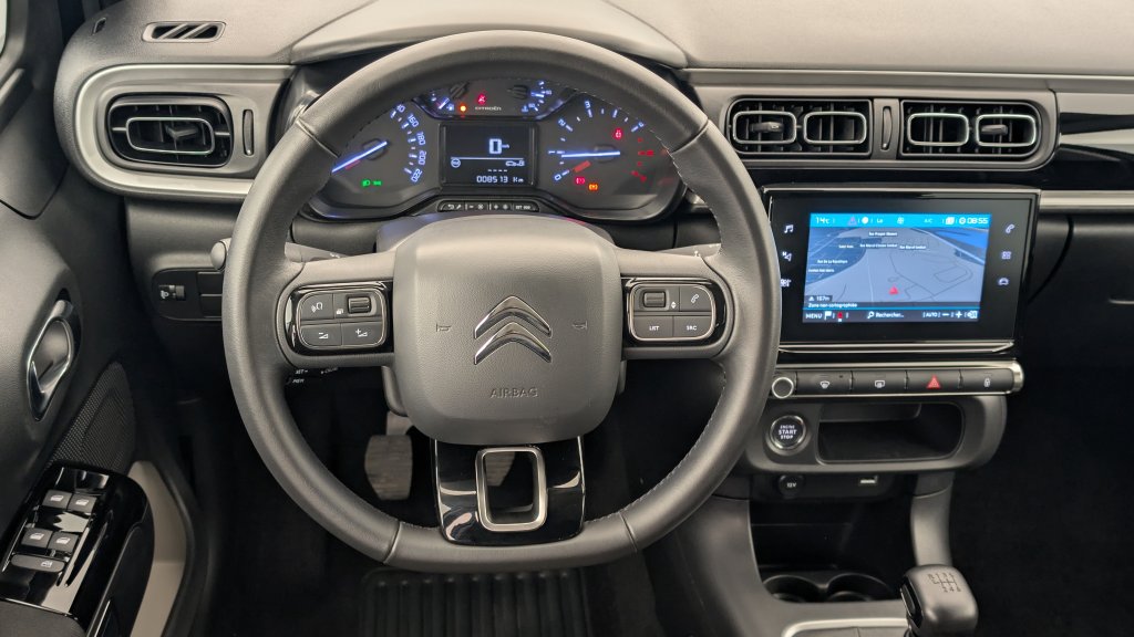 Photo véhicule 1 CITROëN C3 PureTech 110 ch BVM6 Max