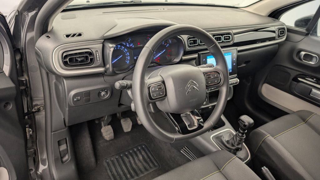Photo véhicule 1 CITROëN C3 PureTech 110 ch BVM6 Max