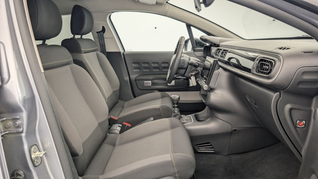 Photo véhicule 1 CITROëN C3 PureTech 110 ch BVM6 Max
