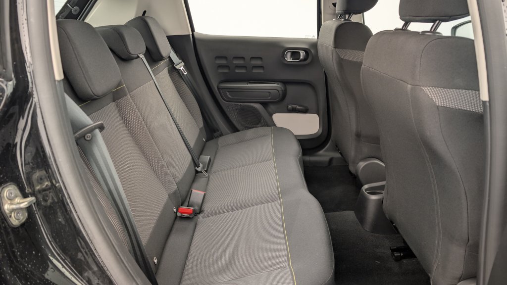 Photo véhicule 1 CITROëN C3 PureTech 110 BVM6 Plus