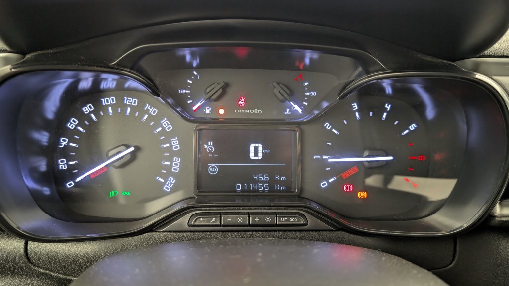 Photo véhicule 1 CITROëN C3 PureTech 110 ch BVM6 Max