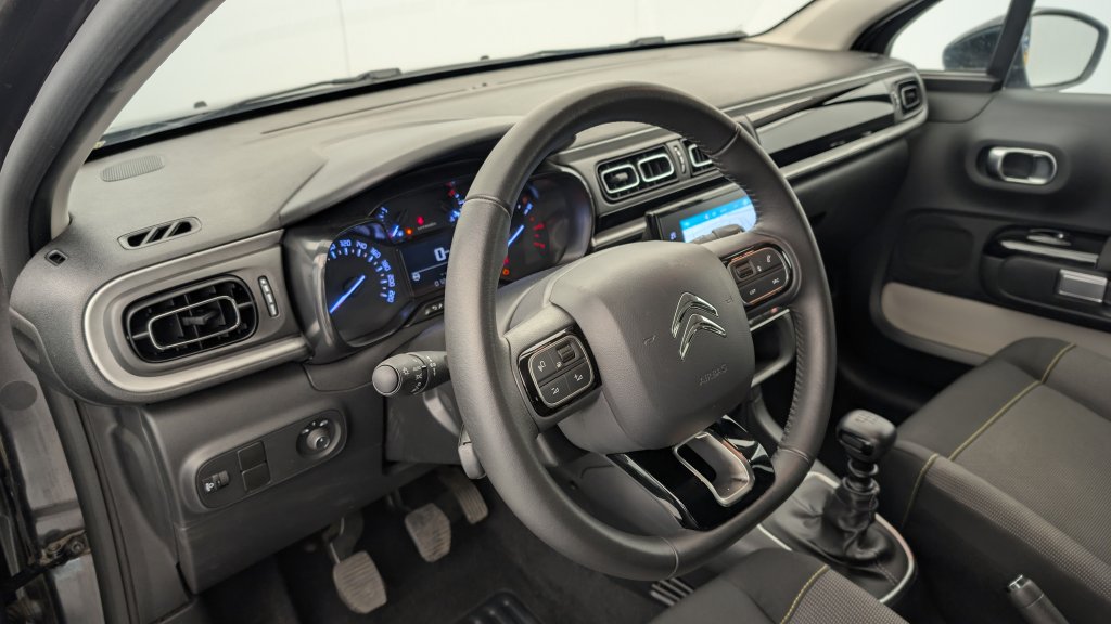 Photo véhicule 1 CITROëN C3 PureTech 110 ch BVM6 Max