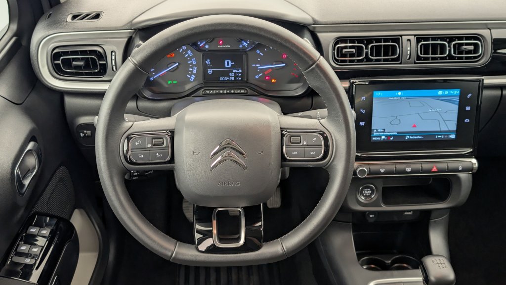 Photo véhicule 1 CITROëN C3 PureTech 110 ch BVM6 Max